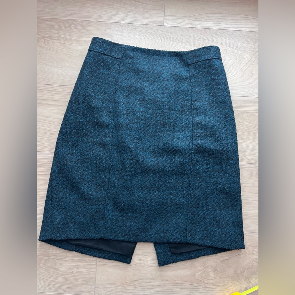 Banana Republic tweed skirt